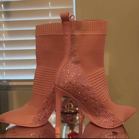 Steve Madden Studded Booties - Picture 1 of 2